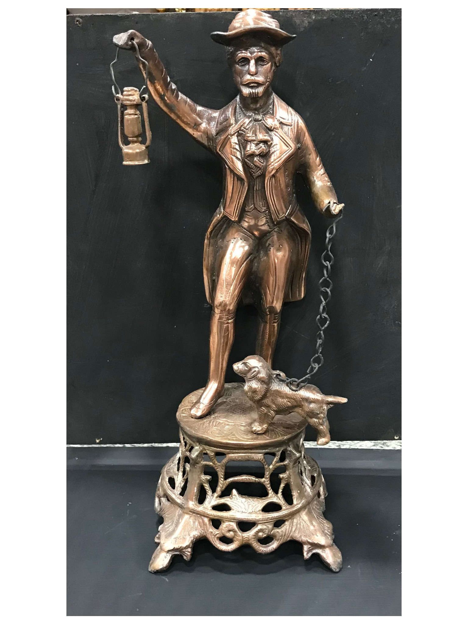 Oxidised Aluminium Watchman Show Piece