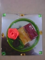 Design Arishina Kumkum With Bangle - 40Pc