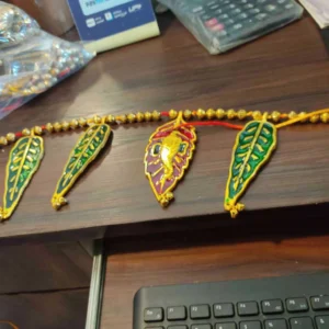 Green Leaf Metal Toran