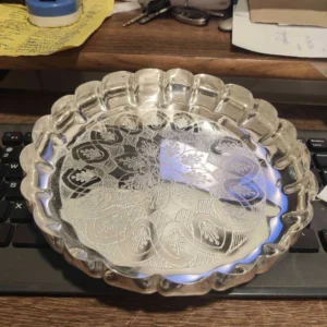 GS PLAIN ENGRAVE FLOWER PLATE 8inch