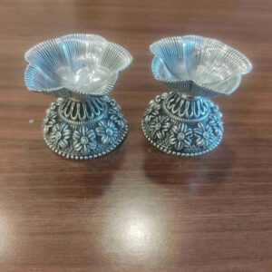 GS Antiq Floral Base Panchamukhi Diya Pair Medium