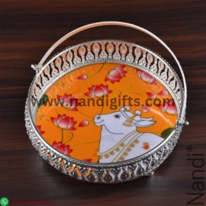 GS Pichwai Cow Plate Round With Handle Assorted 8 Inch