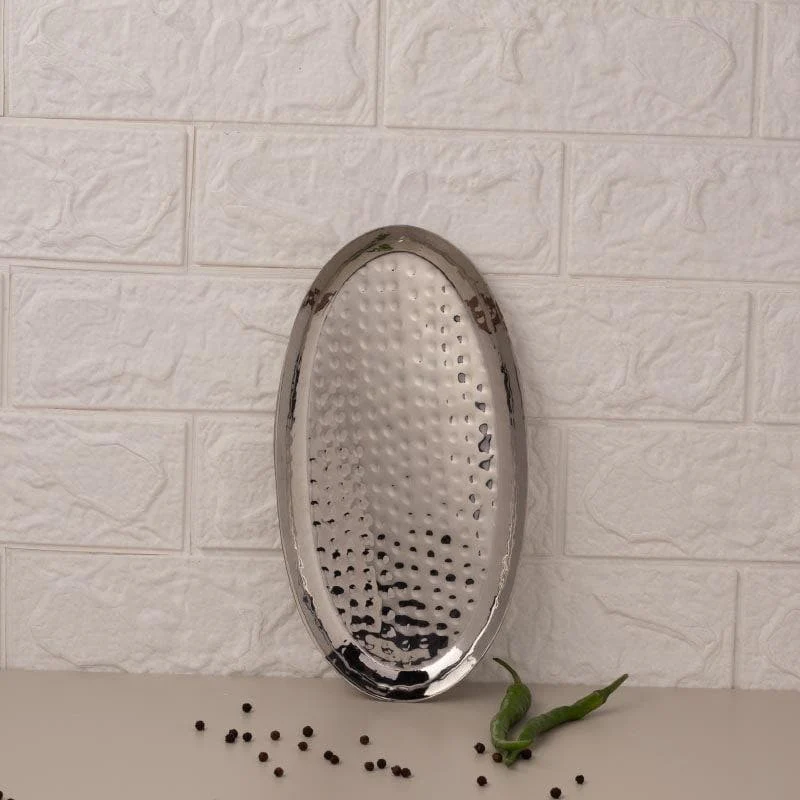 KESARIYA SS HAMMERED OVAL PLATE