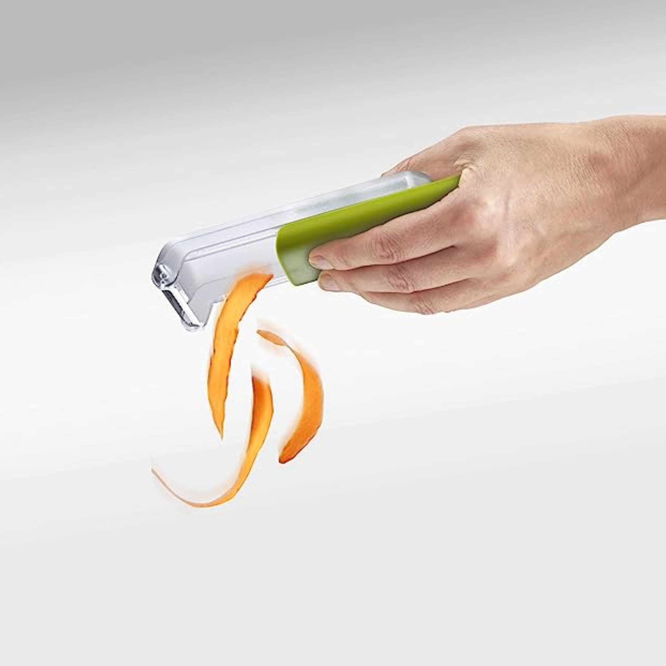 Joseph Joseph Peel Store Waste Collecting Peeler