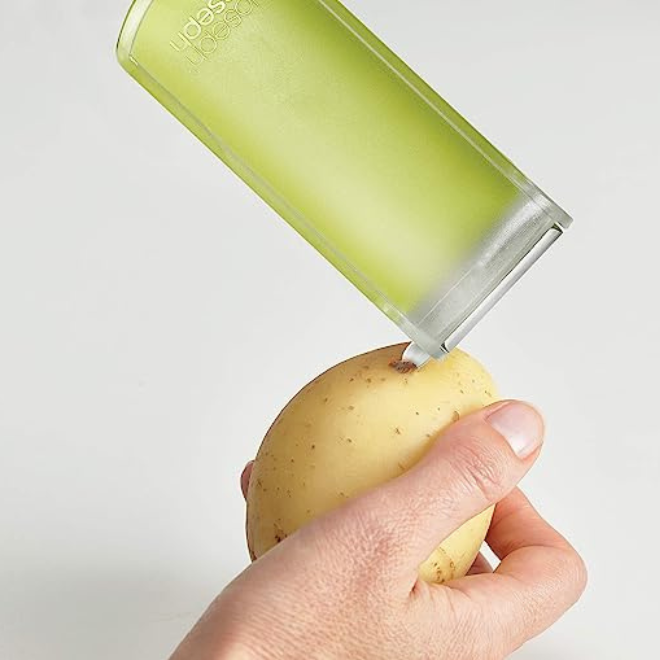 Joseph Joseph Peel Store Waste Collecting Peeler