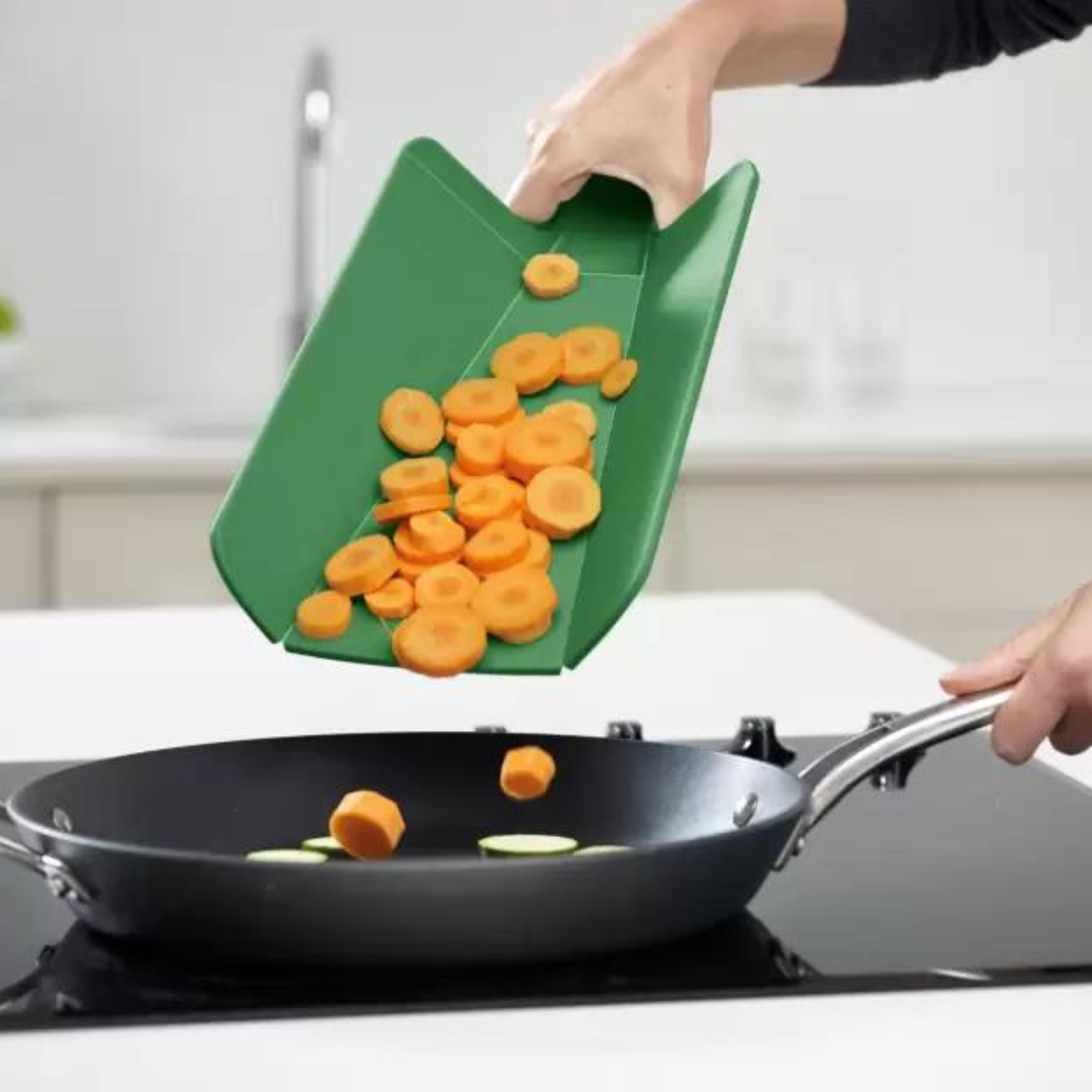 Joseph Joseph Chop 2 pot mini